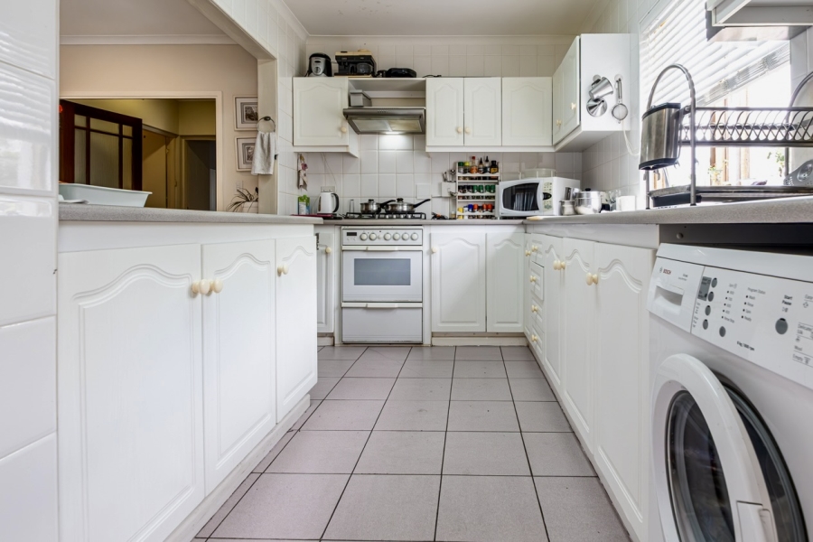 2 Bedroom Property for Sale in King George Park Western Cape